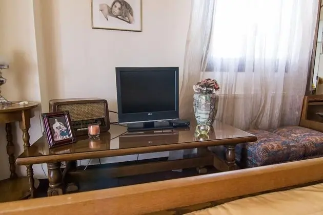 Villa (Daphne)