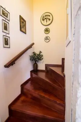 Villa (Daphne)