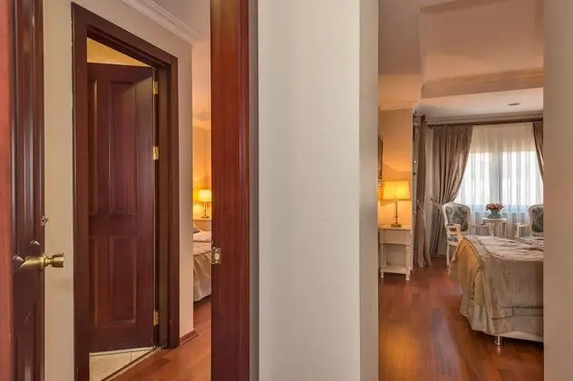 Connected Room