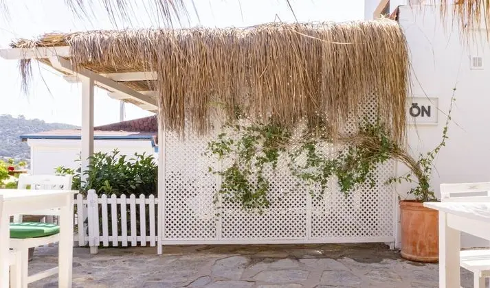 Comfort Apart Daire, 1 Yatak Odası, Veranda, Denize Sıfır