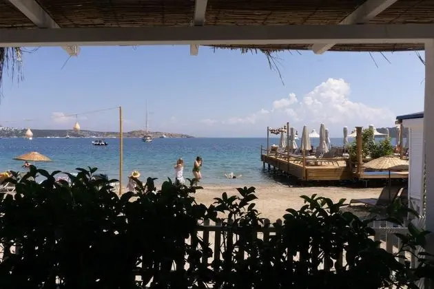 Comfort Apart Daire, 1 Yatak Odası, Veranda, Denize Sıfır