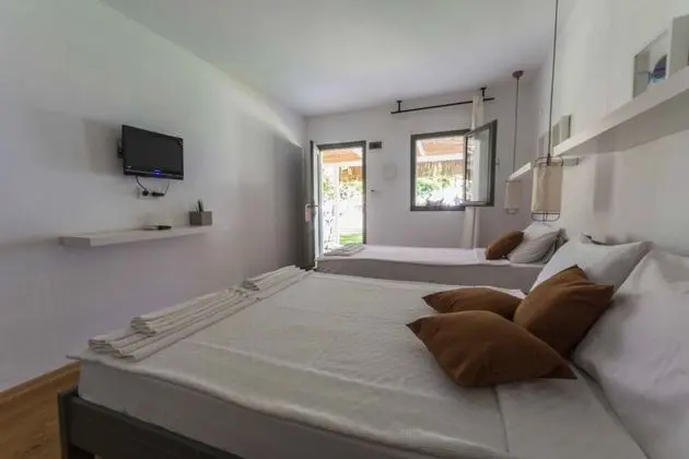 Standard Üç Kişilik Oda, Birden Çok Yatak, Veranda
