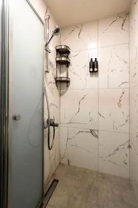 4 Kişilik Oda, Deniz veya Bahçe Manzaralı, Verandalı