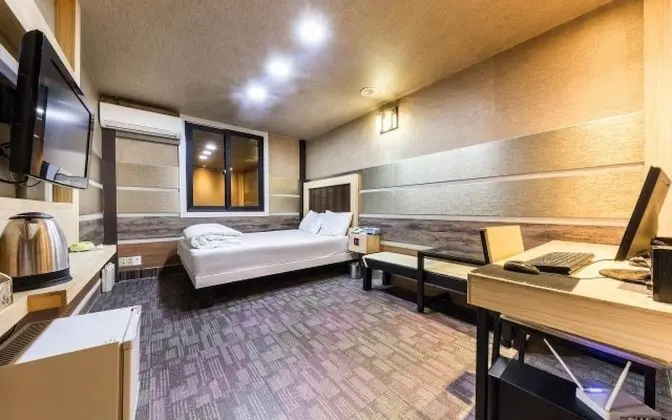 Oda (Standard Room)