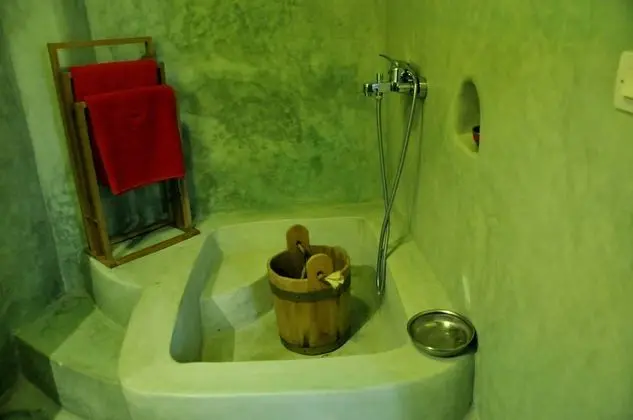 Traditional Oda (Daouia)