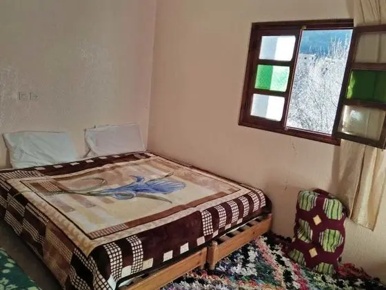 Tek Büyük veya İki Ayrı Yataklı Oda, 1 Çift Kişilik veya 2 Tek Kişilik Yatak ((Adrar / Adouz))