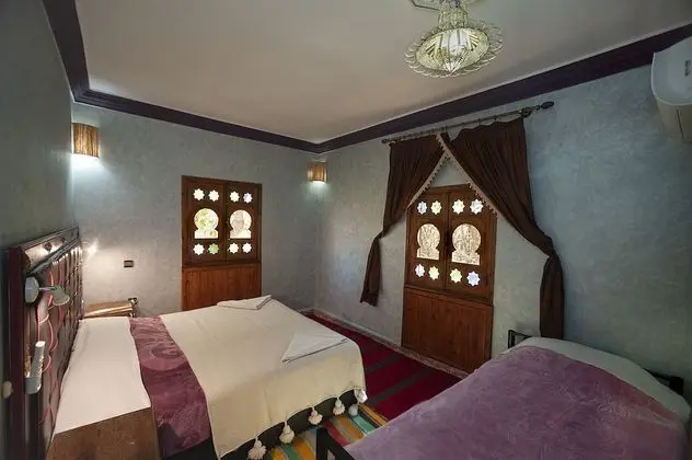 Üç Kişilik Oda, Banyolu/Duşlu