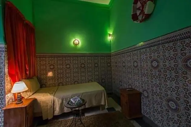 Imane Single Room