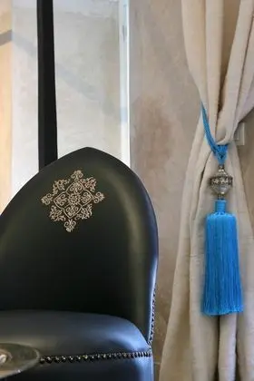 Junior Süit (Ourika)