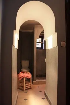 Standard Tek Büyük Yataklı Oda, Özel Banyo (Fatima)