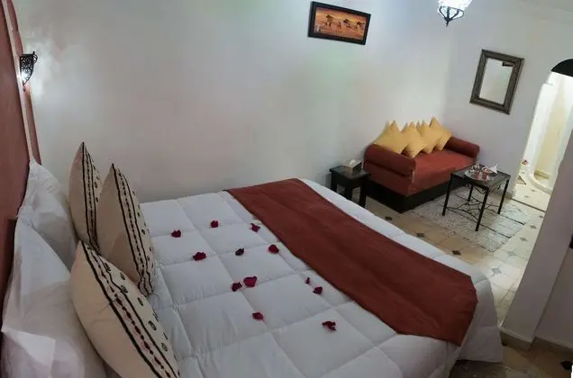 Standard Tek Büyük Yataklı Oda, Özel Banyo (Narjiss)