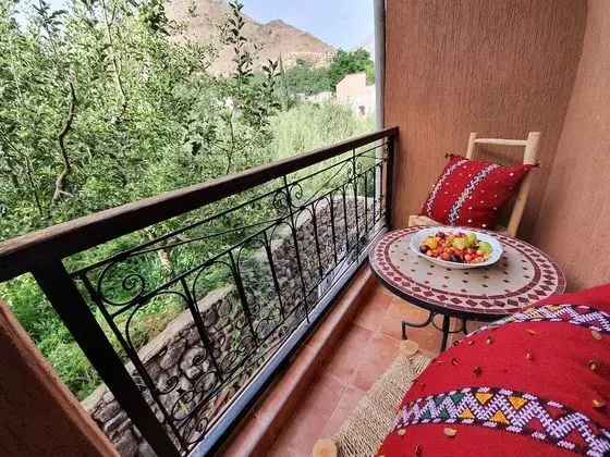 Standard Üç Kişilik Oda