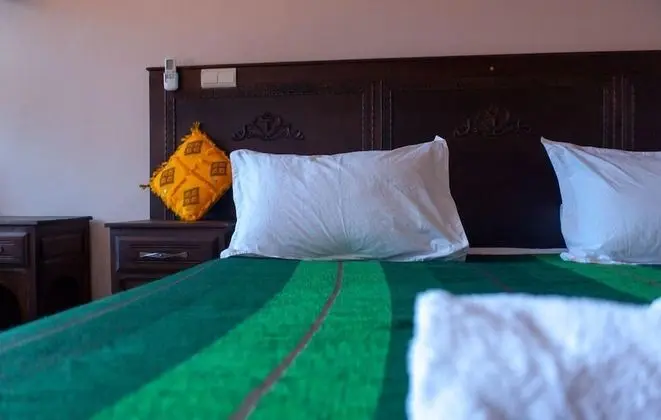 Tek Büyük veya İki Ayrı Yataklı Oda, Balkon, Dağ Manzaralı