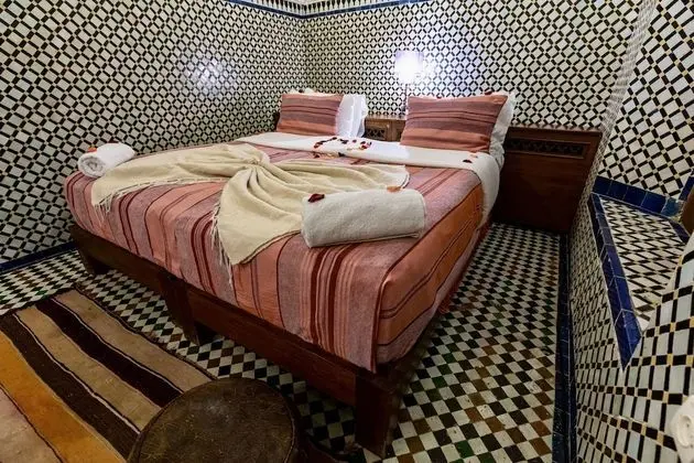 Junior Süit, Engellilere Uygun (Mosaique)