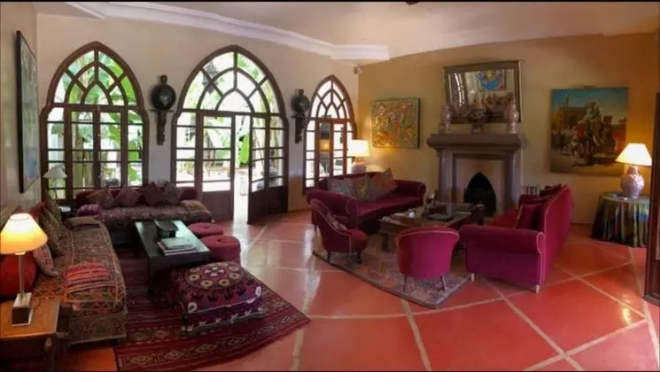 Villa