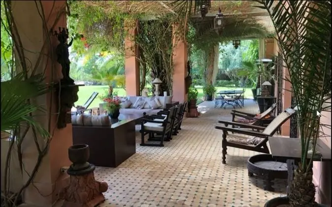 Villa