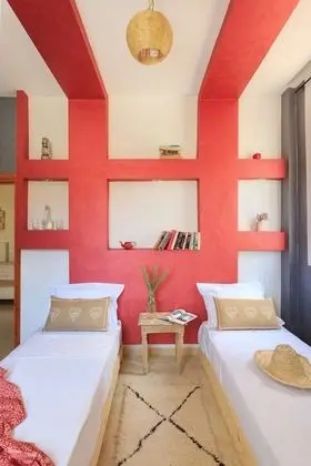 Standard Tek Büyük Yataklı Oda