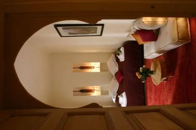 Tek Büyük Yataklı Oda