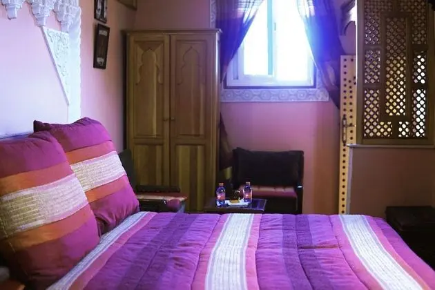 Superior Tek Büyük Yataklı Oda (Azizi)