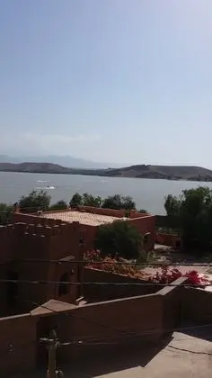 C3 : Chambre avec 2 lits une place et salle de bain commune