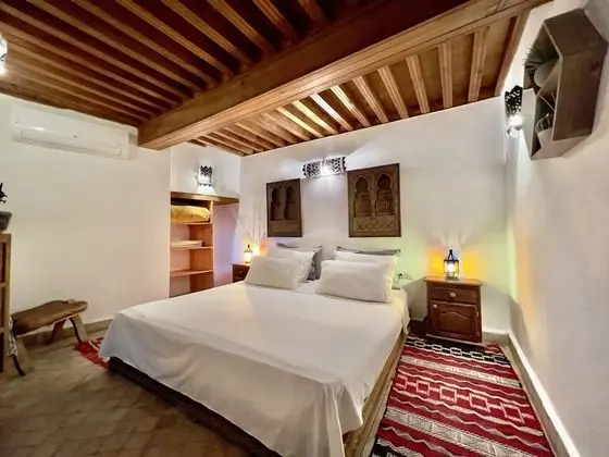 Comfort Tek Büyük Yataklı Oda