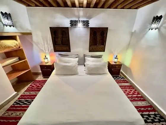 Comfort Tek Büyük Yataklı Oda