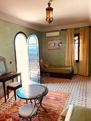 Tek Büyük Yataklı Oda, Teras