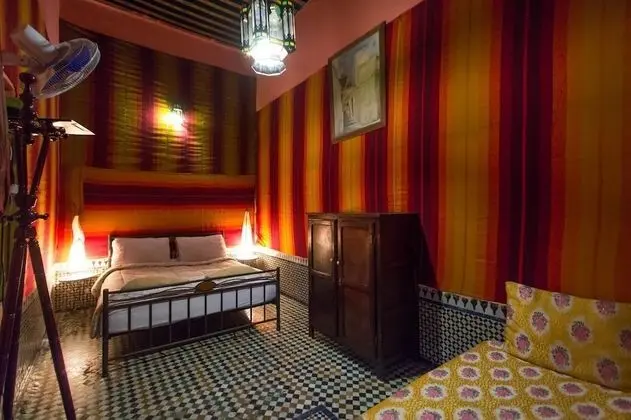 Dört Kişilik Oda, Birden Çok Yatak