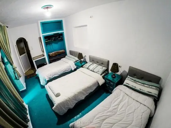 Superior Oda, Birden Çok Yatak, Sigara İçilmez, Avlu Manzaralı