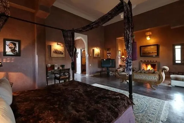 Villa, 6 Yatak Odası, Sigara İçilmez