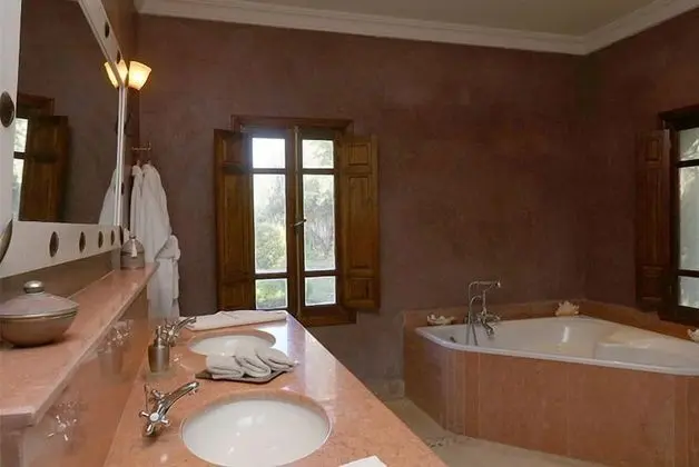 Villa, 6 Yatak Odası, Sigara İçilmez