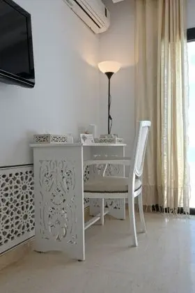Deluxe Tek Büyük Yataklı Oda, Sigara İçilmez, Deniz Manzaralı (MISK ELLIL   )