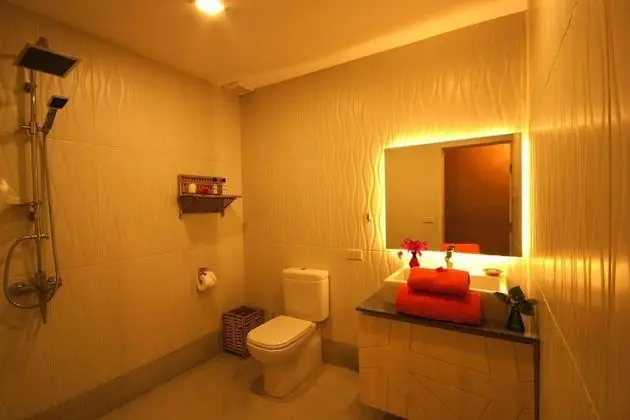 Stüdyo Süit, Balkon, Kısmi Deniz Manzaralı