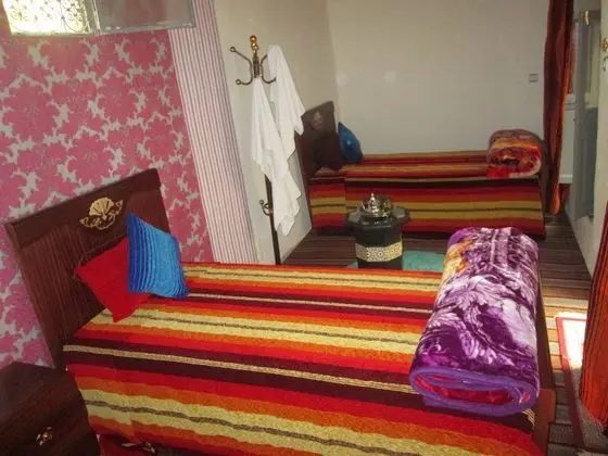 Family Oda, Sigara İçilmez (Bleu)