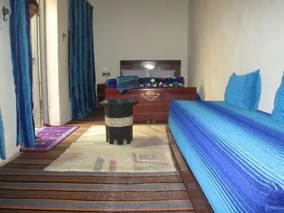 Üç Kişilik Oda (Malak)