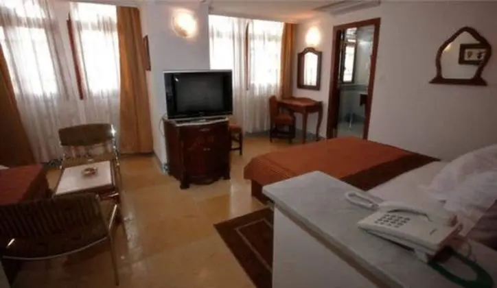 Standard Tek Kişilik Oda
