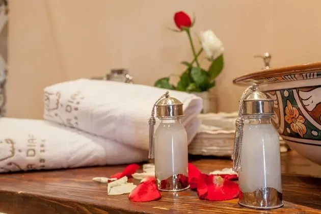 Romantic Tek Büyük Yataklı Oda, 1 En Büyük (King) Boy Yatak (Soumaya)