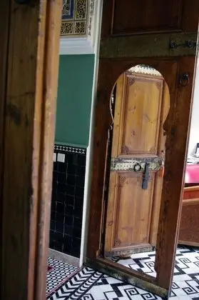 Deluxe Tek Büyük Yataklı Oda (7)