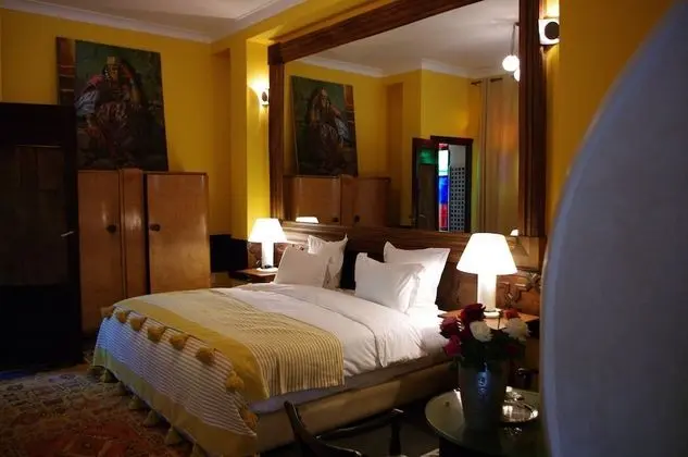 Deluxe Tek Büyük Yataklı Oda (7)