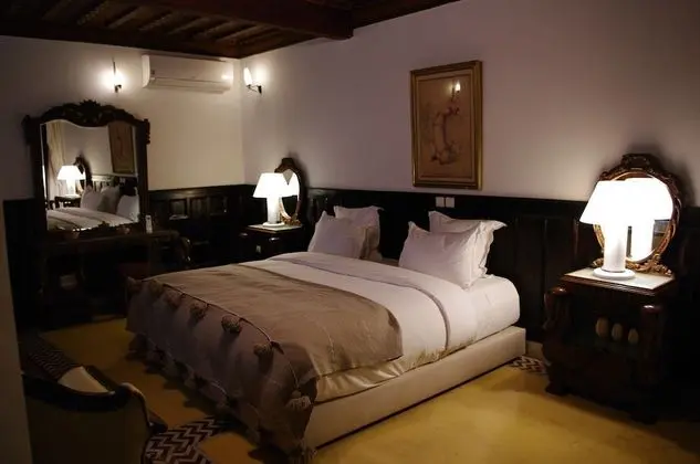 Deluxe Tek Büyük Yataklı Oda (7)