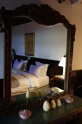 Deluxe Tek Büyük Yataklı Oda (7)