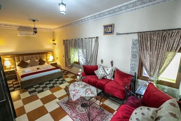 Comfort Tek Büyük Yataklı Oda (Yakout)