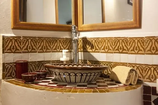 Basic Tek Büyük Yataklı Oda, Sigara İçilmez (Arabesque)