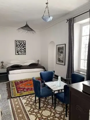 Tek Büyük Yataklı Oda (Beit Khocha)