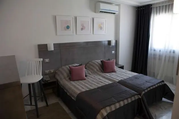 Basic Tek Büyük veya İki Ayrı Yataklı Oda, Sigara İçilmez, Şehir Manzaralı