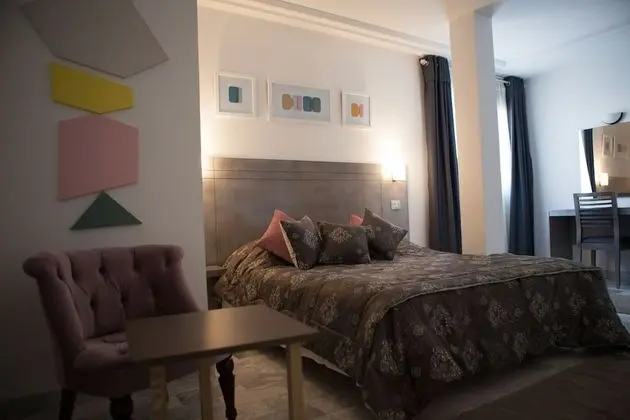 Basic Tek Büyük veya İki Ayrı Yataklı Oda, Sigara İçilmez, Şehir Manzaralı