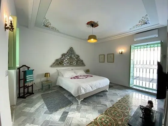 Deluxe Tek Büyük Yataklı Oda