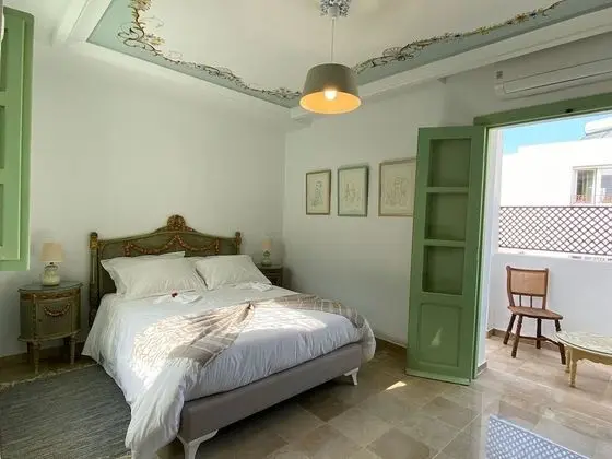 Deluxe Tek Büyük Yataklı Oda, Balkon (KOBET LAHWA)