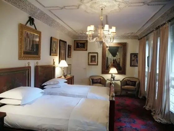 Luxury İki Ayrı Yataklı Oda