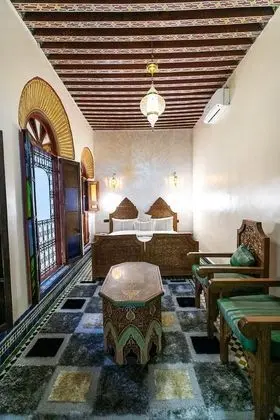 Superior Tek Büyük veya İki Ayrı Yataklı Oda (B)